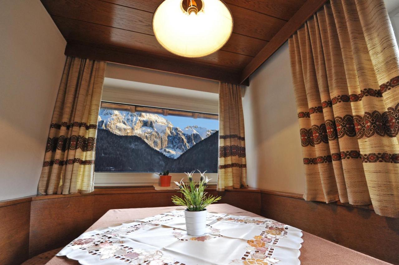 Apartments Jasmin Selva di Val Gardena Eksteriør bilde