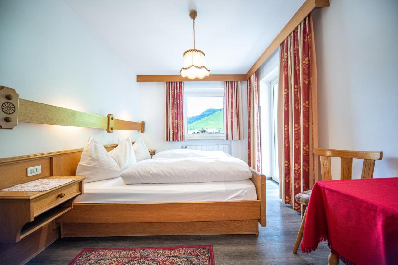 Apartments Jasmin Selva di Val Gardena Eksteriør bilde